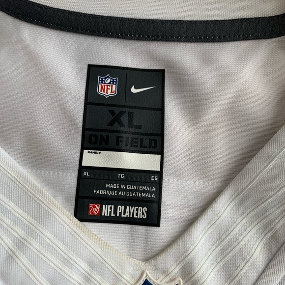 NEVER WORN** 2011 Nike Washington Redskins Robert Griffin III RG3 Jersey - Picture 5 of 5